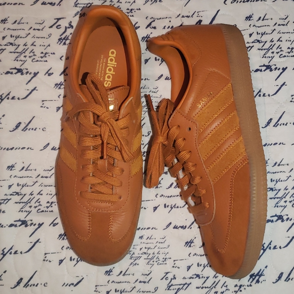 Adidas sneackers